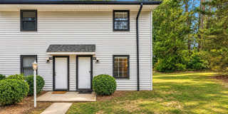 End-Unit 2-Bedroom Condo with Water Included and Everyday Convenience Gallery 1