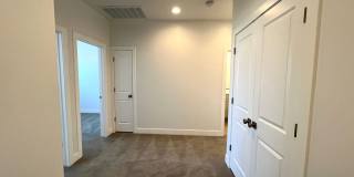 Townhome in Woodland Estates - Pool Access Gallery 12