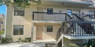 6844 PALMETTO Circle S Gallery 1