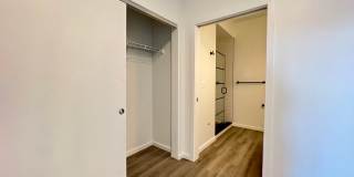 725 W Pratt Gallery 91