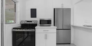 1107 El Rado Street Gallery 6