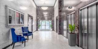 The Stahlman Gallery 27
