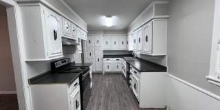 5507 45th Street NEW Gallery 17