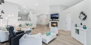 Charming Single-Story Townhome with Vaulted Ceilings in a Gated Northwest Community! Gallery 9