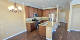 Beautifully maintained 2-bedroom, 2.5-bath with Loft • 1,504 sqft & 2-car garage. Gallery 4