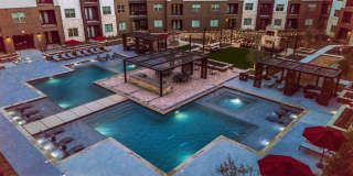 Aura Avant Gallery 23