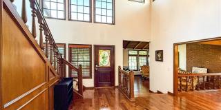 528 W Winnie Gallery 3