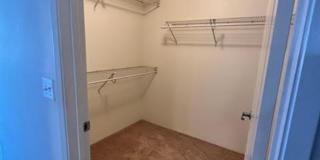Spacious 2 bedrooms, 2 full baths with enclosed garage Spacious 2 bedrooms, 2 full baths with enclosed garage Gallery 7