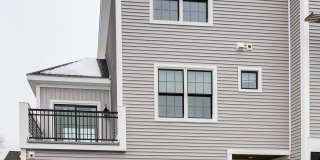 2620 Main Street Gallery 1
