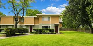 Step into a beautifully refreshed 3-bedroom, 1.5-bath condo that blends comfort, style, and unbeatable convenience. Step into a beautifully refreshed 3-bedroom, 1.5-bath condo that blends comfort, style, and unbeatable convenience. Gallery 1