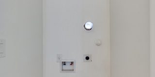 207 Gravel A St Gallery 17