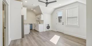 4056-1 Biltmore Avenue Gallery 5