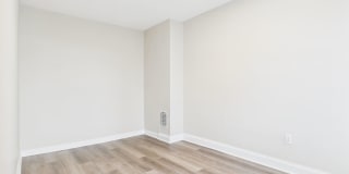Spacious 4 Bedroom Single Family on Susquehanna St with Off Street Parking Gallery 29