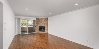 5520 Owensmouth Gallery 2