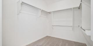 7627 Woodbine LN Gallery 19