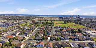 Beautifully Updated Huntington Beach 3 Bedroom / 2 Bathroom Home Gallery 18