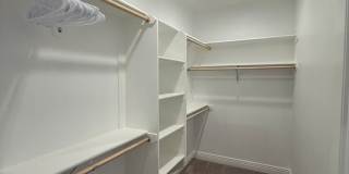 Fully Furnished 4 Bedroom 3 Bathroom Home Gallery 18