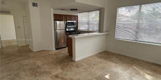 953 SW 10th St Gallery 1