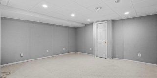 25 WHITTINGHAM Circle Gallery 7