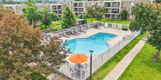 Royal Oaks Gallery 24