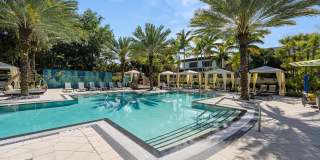 1640 Victoria Park Apartments Gallery 1