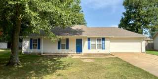 3 Bed, 2 Bath Home with Fenced Backyard and 2-Car Garage in Brookland Gallery 1