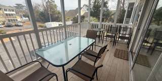 Nicely furnished 1 bedroom/1 bathroom condo in Waterway Landing Gallery 3
