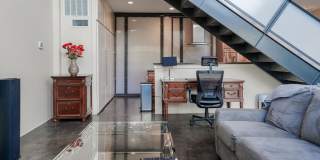 Fully Furnished Mid-Term 2-Level Condo | 1,549 Sq Ft | Private Parking | Shared Living Fully Furnished Mid-Term 2-Level Condo | 1,549 Sq Ft | Private Parking | Shared Living Gallery 24