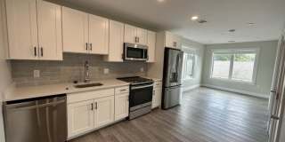 Notre Dame Ed Center Gallery 4