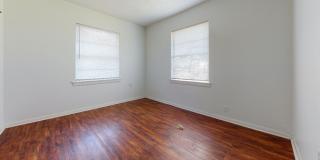 1105 Palasota Gallery 10