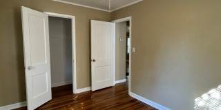 3 bedroom near Riverside Parks Trail!! Gallery 13