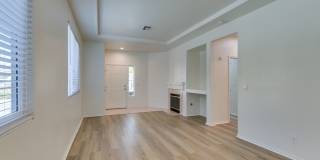 SUMMERLIN BEAUTY*UPGRADED*COMMUNITY POOL*3 BEDROOMS*STAINLESS STEEL APPLIANCES* Gallery 17