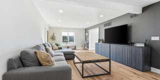 8 Jackson Court Gallery 25