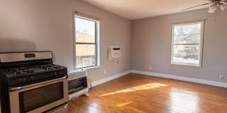 1604 Harrison Street - Garage Gallery 6