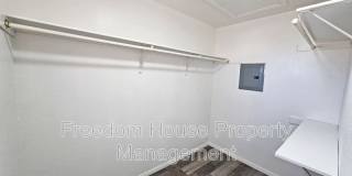 670 Bourbon Street - 2 Gallery 34