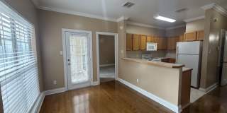 2/2 Penny Lane Condo with washer/dryer Gallery 1