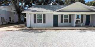 313 N Navy Blvd unit: 1B Gallery 1