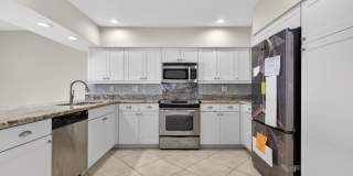 2125 NE 56th Court Gallery 10