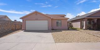 12248 VIA GRANADA Drive Gallery 1