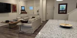 111 Golden Gate Lane Gallery 6