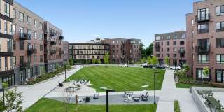 Ashlar Park Gallery 16