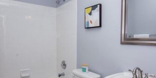 8800 COMMUNITY SQUARE Lane Gallery 24