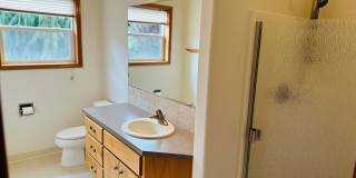 Stunning Custom Home with Beautiful Views Gallery 39