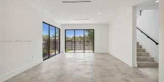 2411 SW 16th Terrace Gallery 11