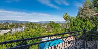 18047 Karen Dr Gallery 30