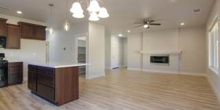 New Home for Rent in Redding CA | Solar, 2 Car Garage, Covered Patio, No Pets Gallery 6