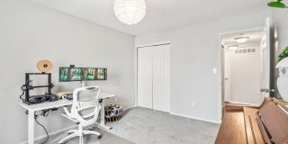 Spacious 3 Bedroom Townhouse-Style Condo Near Buckley SFB Gallery 19