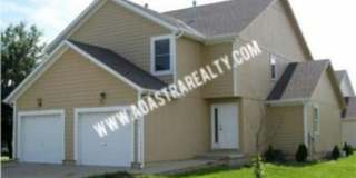 Beautiful and Spacious Louisburg Townhome-Available NOW!! Gallery 1
