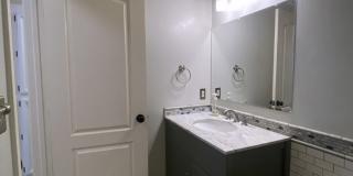 5103 Charter Court Gallery 30