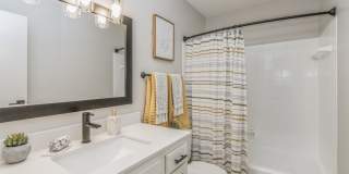 Kenilworth Gallery 5